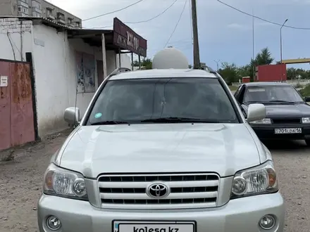 Toyota Highlander 2007 года за 7 800 000 тг. в Семей