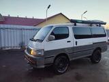 Toyota Hiace 1994 годаүшін3 550 000 тг. в Есик – фото 2