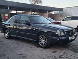 Mercedes-Benz E 230 1996 года за 2 490 000 тг. в Тараз – фото 3