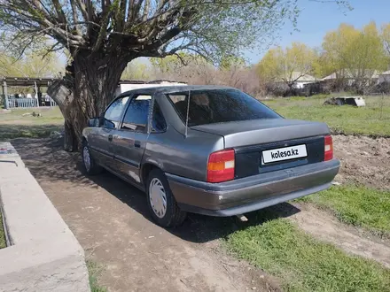 Opel Vectra 1992 года за 690 000 тг. в Туркестан