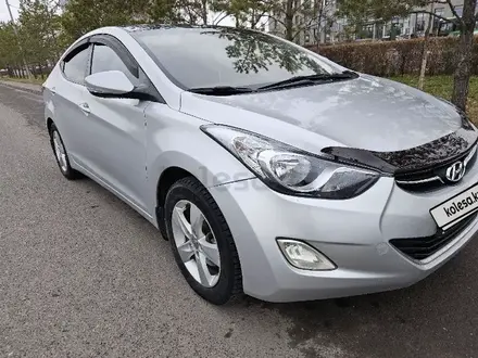 Hyundai Elantra 2013 года за 6 500 000 тг. в Риддер – фото 3