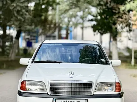 Mercedes-Benz C 180 1995 года за 2 500 000 тг. в Шымкент – фото 8
