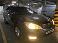 Toyota Camry 2004 годаүшін5 300 000 тг. в Астана – фото 2