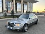 Mercedes-Benz E 280 1993 годаүшін2 600 000 тг. в Талдыкорган