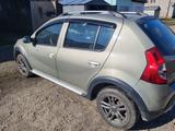 Renault Sandero Stepway 2014 годаүшін3 800 000 тг. в Алтай – фото 2