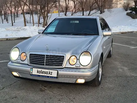 Mercedes-Benz E 280 1997 года за 4 650 000 тг. в Алматы – фото 11