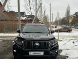 Toyota Land Cruiser Prado 2022 годаfor27 550 000 тг. в Актобе – фото 2