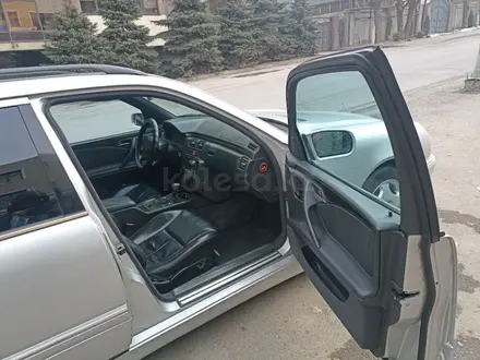 Mercedes-Benz E 320 1997 года за 3 500 000 тг. в Алматы – фото 14