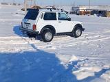 ВАЗ (Lada) Lada 2121 2014 года за 2 700 000 тг. в Жезказган – фото 2