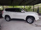 Toyota Land Cruiser Prado 2013 года за 12 600 000 тг. в Алматы – фото 3