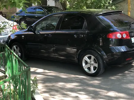 Chevrolet Lacetti 2013 года за 5 300 000 тг. в Кокшетау – фото 2