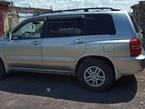 Toyota Highlander 2001 года за 6 500 000 тг. в Караганда – фото 2