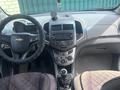 Chevrolet Aveo 2014 года за 3 100 000 тг. в Актобе – фото 6