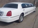 Lincoln Town Car 1999 года за 800 000 тг. в Астана – фото 3