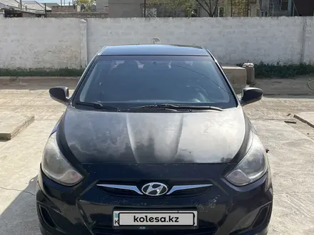 Hyundai Accent 2013 года за 3 000 000 тг. в Актау – фото 2