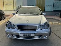 Mercedes-Benz C 200 2005 годаүшін3 500 000 тг. в Астана