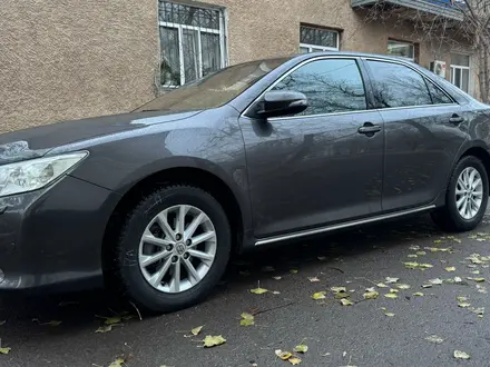 Toyota Camry 2012 года за 9 500 000 тг. в Караганда – фото 2