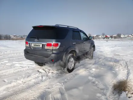 Toyota Fortuner 2005 года за 10 500 000 тг. в Алматы – фото 5