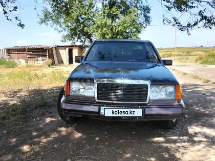 Mercedes-Benz E 230 1992 года за 1 100 000 тг. в Тараз – фото 9