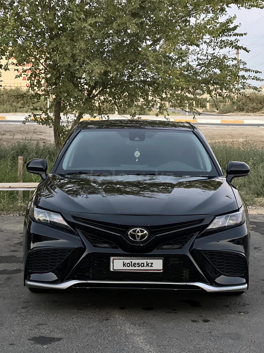 Toyota Camry 2021 г.