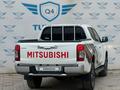 Mitsubishi L200 2023 годаfor14 500 000 тг. в Атырау – фото 4