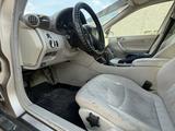 Mercedes-Benz C 230 2002 года за 1 800 000 тг. в Актау – фото 2