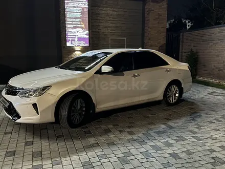 Toyota Camry 2015 года за 11 000 000 тг. в Тараз – фото 3