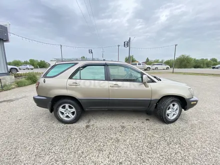Lexus RX 300 1999 года за 3 800 000 тг. в Актобе – фото 5