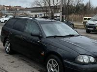 Toyota Avensis 1998 года за 2 800 000 тг. в Астана