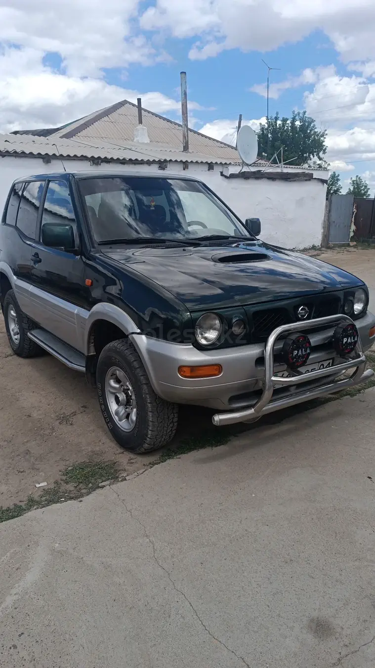 Nissan Terrano, 1996
