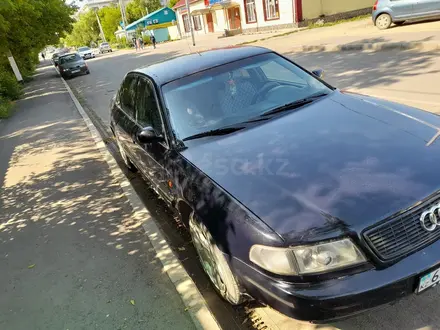 Audi A8 1994 года за 2 000 000 тг. в Есиль – фото 2