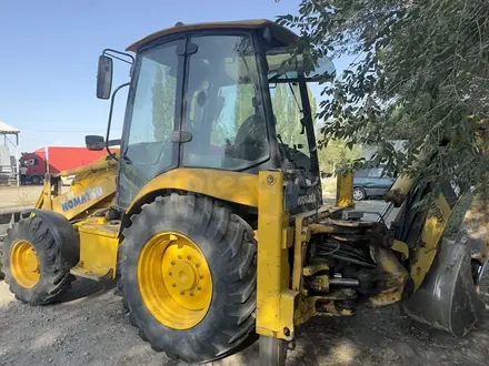 Komatsu  WB93R-5 2006 года за 17 000 000 тг. в Алматы – фото 4