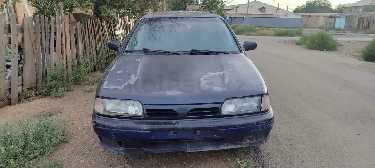 Nissan Primera, 1992