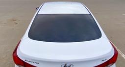 Hyundai Elantra 2014 года за 6 400 000 тг. в Астана