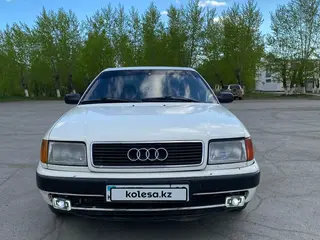 Audi 100