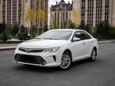 Toyota Camry 2016 годаүшін11 900 000 тг. в Караганда