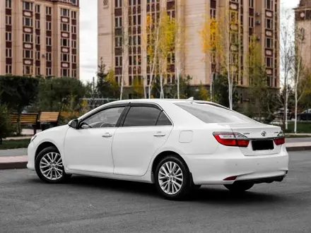 Toyota Camry 2016 годаүшін11 900 000 тг. в Караганда – фото 3