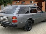 Mercedes-Benz E 230 1991 года за 850 000 тг. в Актобе – фото 2