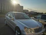 Mercedes-Benz C 320 2003 годаfor2 700 000 тг. в Астана