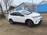 Toyota RAV4 2018 года за 12 500 000 тг. в Кызылорда – фото 2