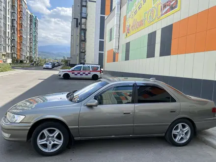 Toyota Camry 2000 года за 3 550 000 тг. в Алматы – фото 19