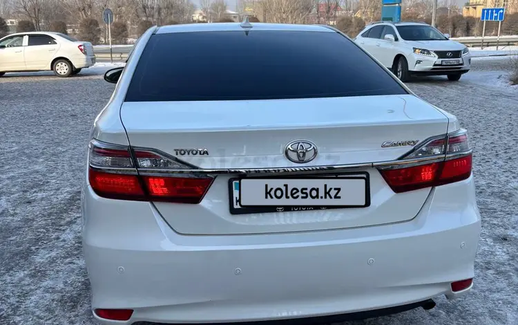 Toyota Camry 2017 годаүшін11 300 000 тг. в Семей