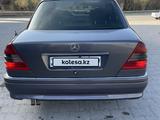 Mercedes-Benz C 280 1994 годаүшін2 350 000 тг. в Караганда – фото 4