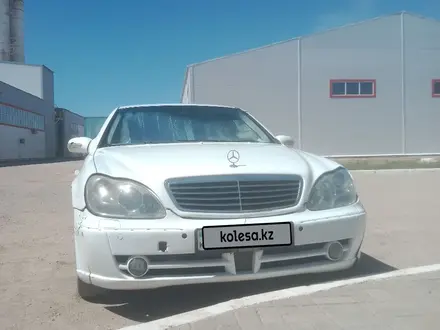 Mercedes-Benz S 500 2001 года за 3 928 045 тг. в Астана – фото 9
