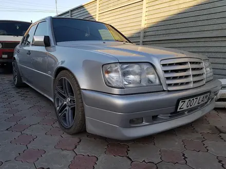 Тюнинг бвес Evolution для w124 Mercedes Benz за 280 000 тг. в Алматы – фото 2