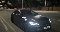 Tesla Model S 2020 года за 31 000 000 тг. в Алматы – фото 2