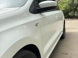 Volkswagen Polo 2015 года за 3 900 000 тг. в Алматы – фото 3