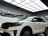 Kia Sorento 2019 года за 16 100 000 тг. в Алматы – фото 2