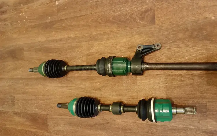 ЛЕВЫЙ — ПРАВЫЙ ПРИВОД МИТСУБИСИ ШАРИОТ 1991-1997 за 1 000 тг. в Алматы