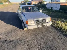 Mercedes-Benz E-Class, 1993